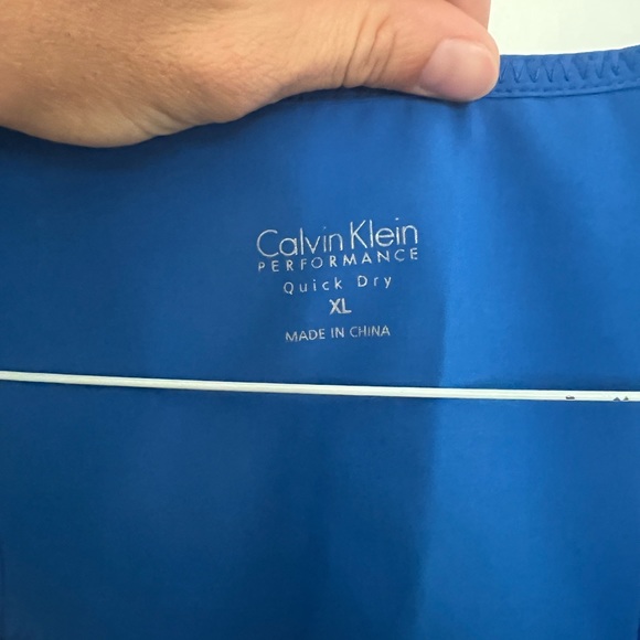 Tank top - Picture 2 of 2